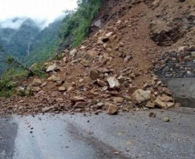अवरुद्ध महाकाली लोकमार्ग सुचारु
