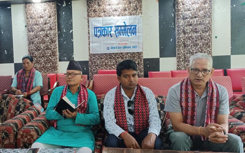 धनगढी डेरामा रहेको राजधानी गोदावरीको जङ्गल फडानी गरेर सारिँदैन : बलायर