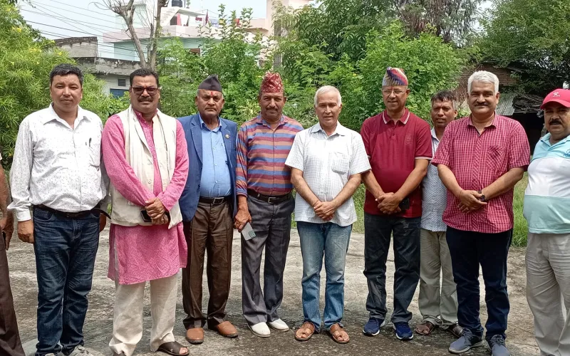 ओझाको अडान कायमै