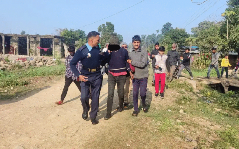 वृद्ध भत्ताको पैसा नदिएपछि कैलालीको लम्कीमा बन्चरोले हानेर आमाको हत्या 