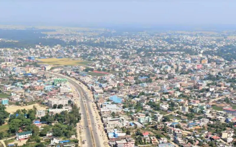 धनगढीमा चर्को गर्मीमा विद्युत् अनियमित हुँदा सर्वसाधारणलाई सास्ती